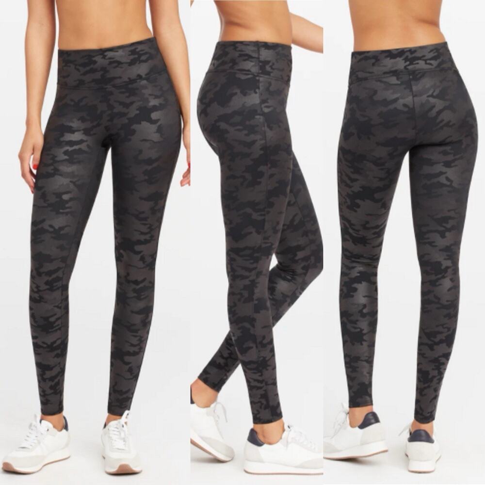 NWT SPANX Faux Leather Camo Leggings In Matte Black Womens Size M 20185R $110